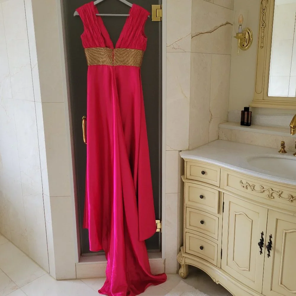 Jovani Gown - Picture 7 of 12